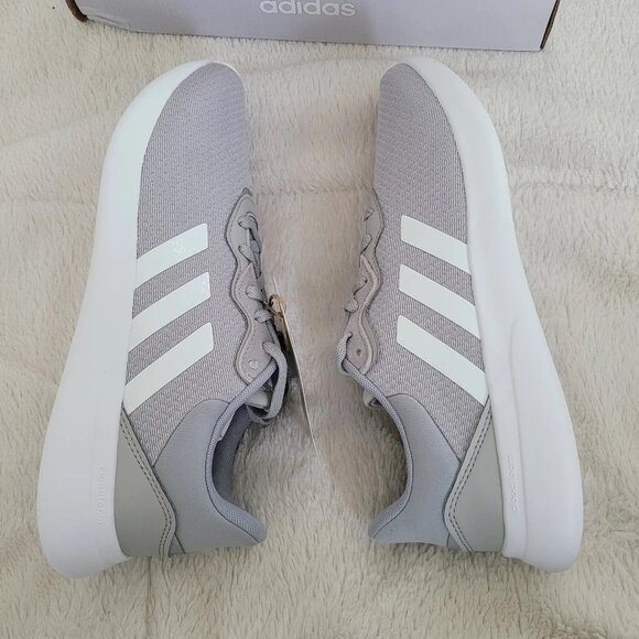 adidas QT Racer 3.0 Womens Running Shoes - Picture 2 of 4